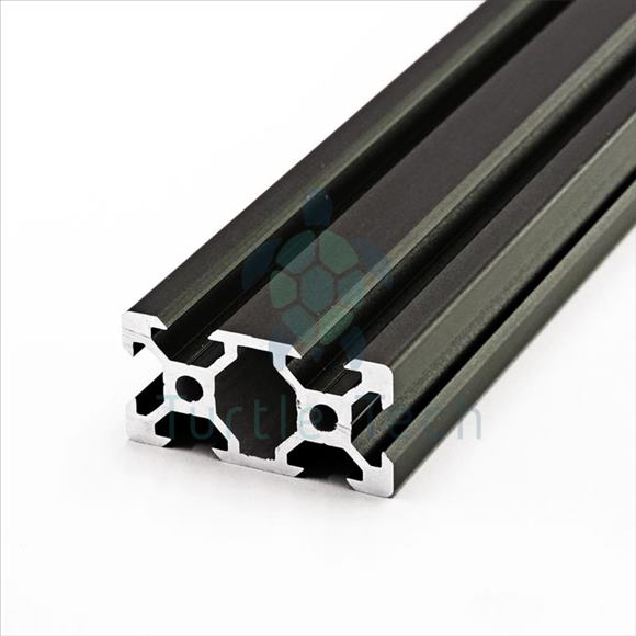Extrúdovaný hliníkový profil 4020, V-drážka /2m